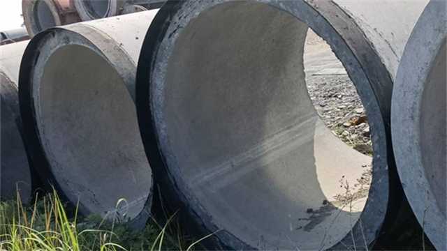 信陽耐磨鋼承口水泥管 洛陽張大水泥制品供應(yīng)