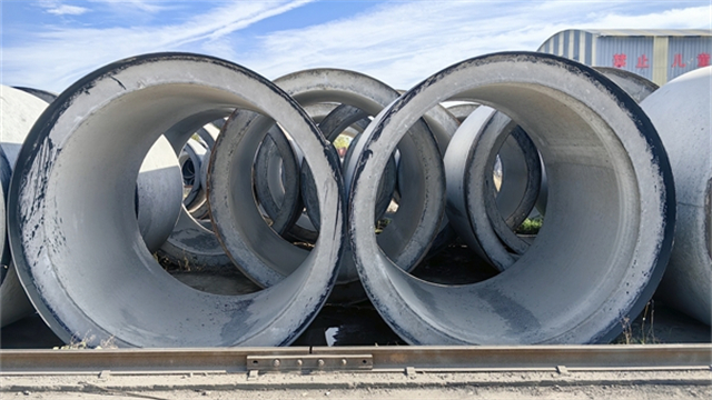 山東預(yù)制混凝土水泥管,混凝土水泥管