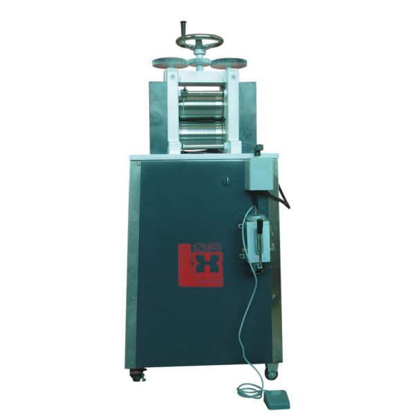 LX783 压线压链开料机