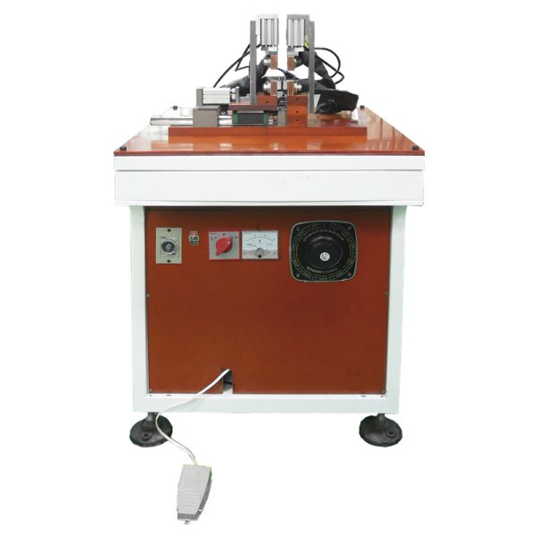 LX882 手环密焊接机