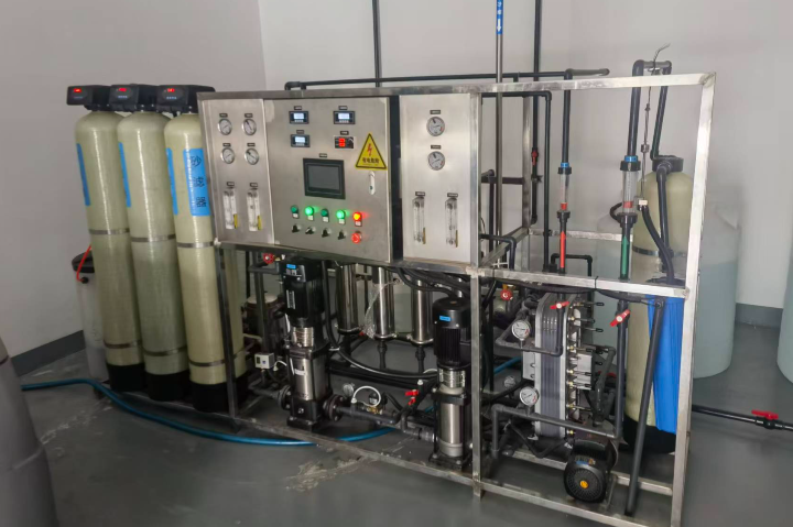 北京飲用水超純水設(shè)備價(jià)格 上海濾美環(huán)保供應(yīng)