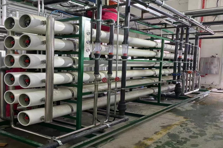 廣東食品反滲透設(shè)備多少錢 上海濾美環(huán)保供應(yīng)