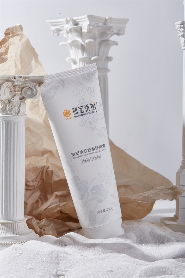 胸部肌膚舒緩按摩霜