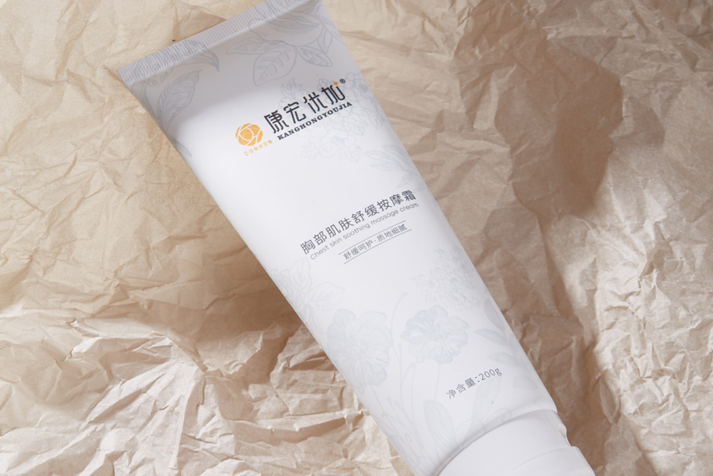 胸部肌膚舒緩按摩霜