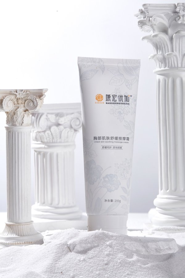 胸部肌膚舒緩按摩霜