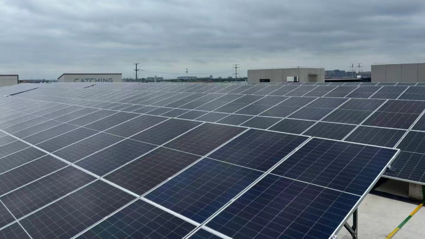 河南節(jié)能太陽能發(fā)電設計 歡迎來電 嘉興鴻峰新能源科技供應