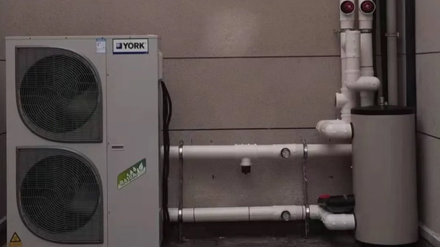 別墅智能約克變頻水機 誠信為本 四川盛騰暖通工程供應