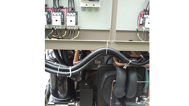 附近約克YLAA風(fēng)冷渦旋冷水機(jī)組旗艦店電話(huà) 信息推薦 四川盛騰暖通工程供應(yīng)