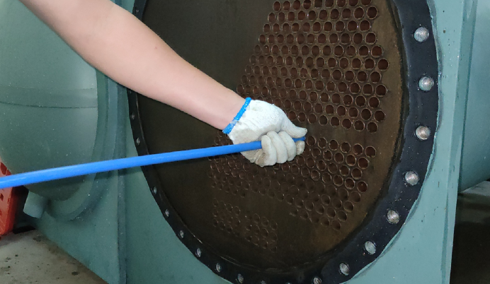 四川風(fēng)冷熱泵清洗保養(yǎng)授權(quán)服務(wù)商 歡迎咨詢 四川盛騰暖通工程供應(yīng)