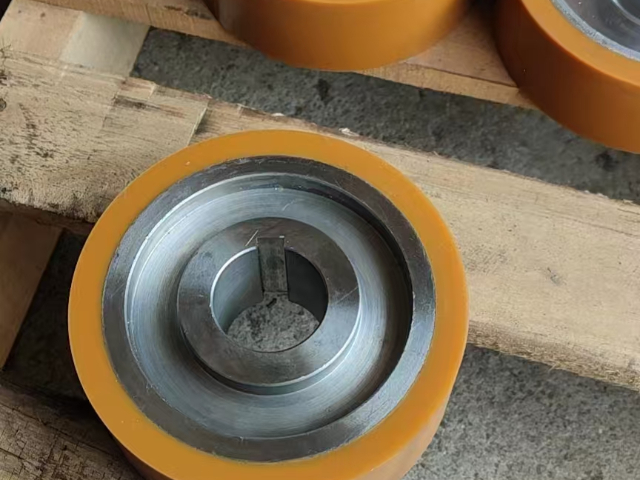 隨州抗撕裂膠輪包膠生產(chǎn)廠家 武漢寬一新材料科技供應(yīng)