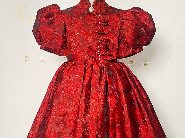 吐魯番學校晚會演出服租賃哪家便宜,晚會演出服租賃