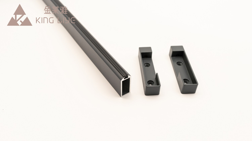 江蘇金屬掛衣桿個(gè)性定制 佛山市南海索特五金制品供應(yīng);