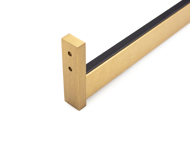 河北带灯挂衣杆价格,挂衣杆