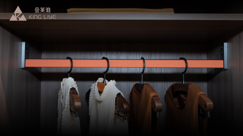 转角挂衣杆工厂直销,挂衣杆