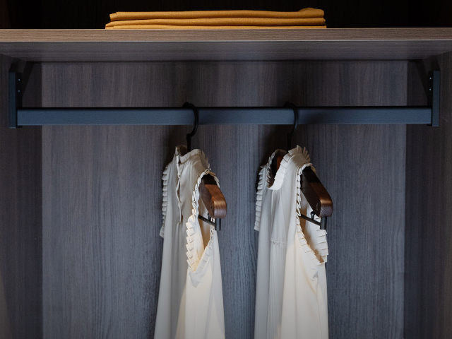 皮质衣通托工厂直销,衣通托