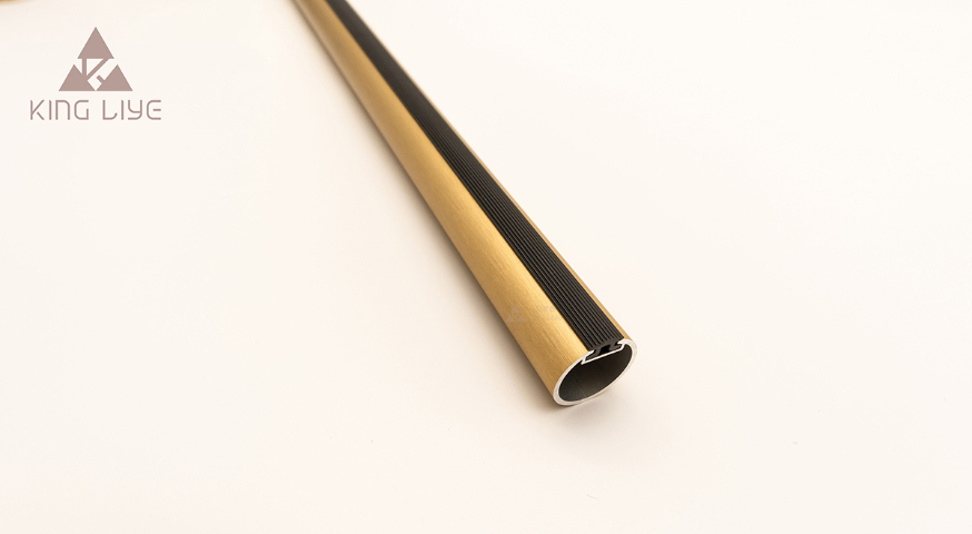 班鲁格衣通托定制,衣通托