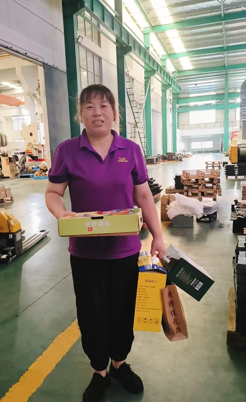 Mid-Autumn & National Day with Employee Gifts