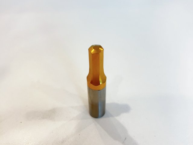 嘉興模具四軸磨床加工費用 海鹽華星標準件模具供應(yīng)