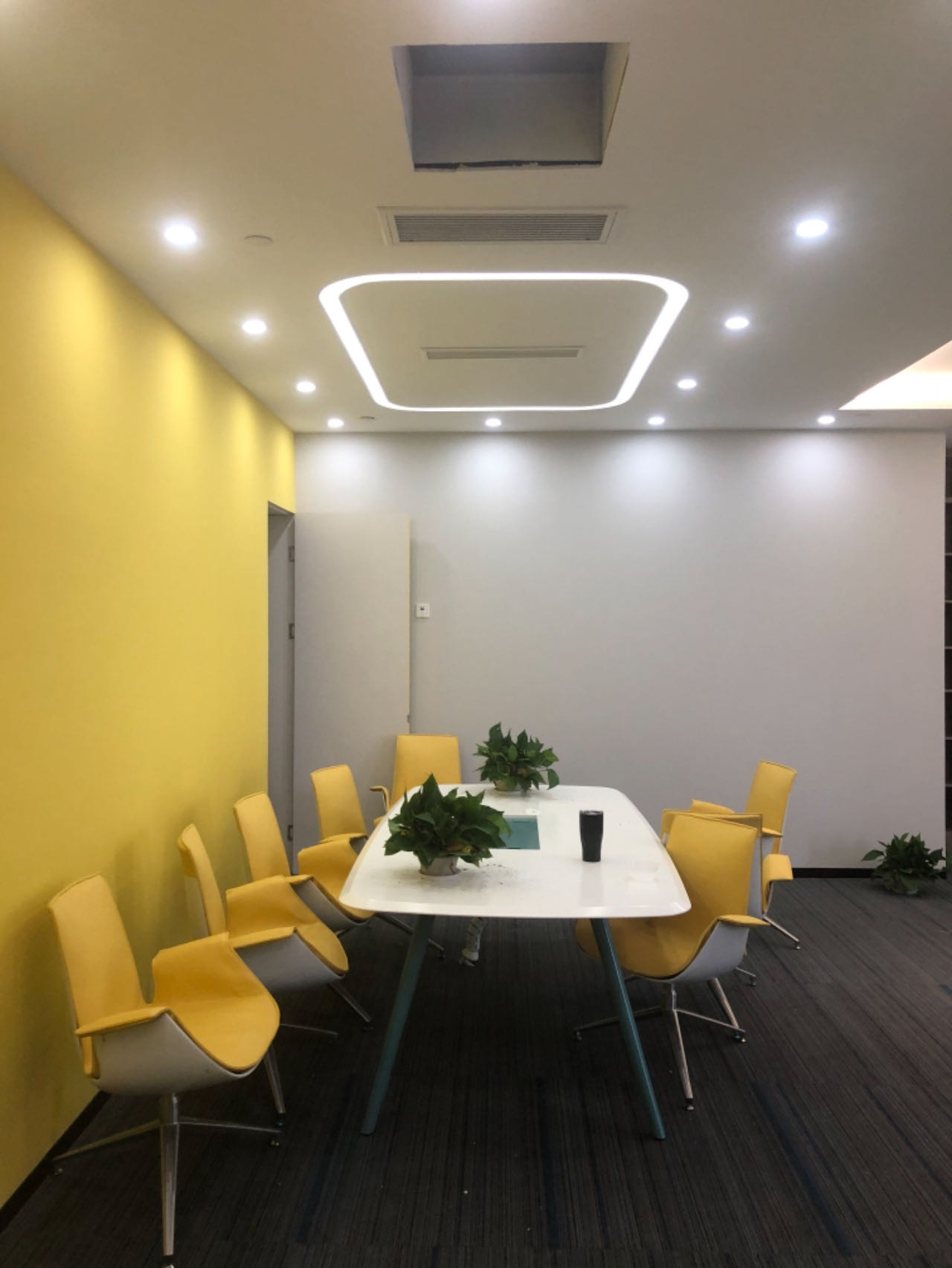 上海办公室装修设计新选择,打造理想办公空间_上海慧巢装饰设计有限公司