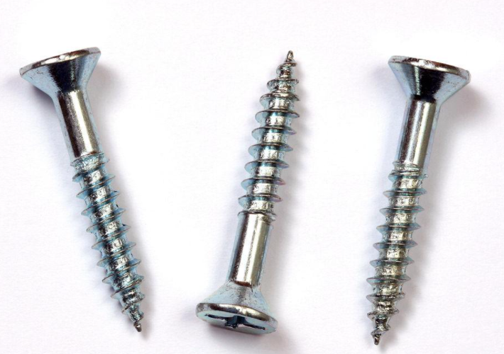 為什么連接銅板的鐵螺絲容易生銹