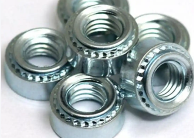 m5壓鉚螺母底孔直徑多大