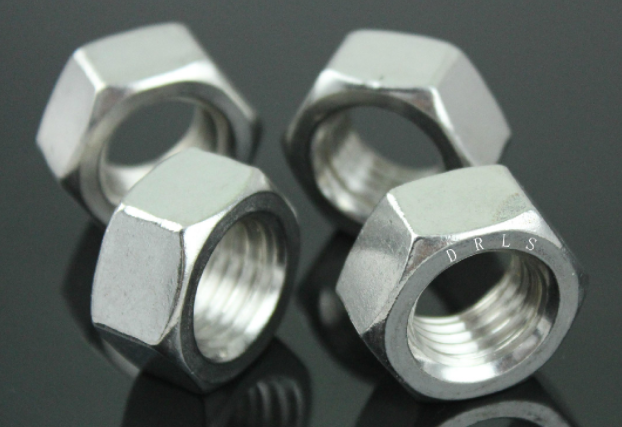 如何預(yù)防不銹鋼緊固件鎖死