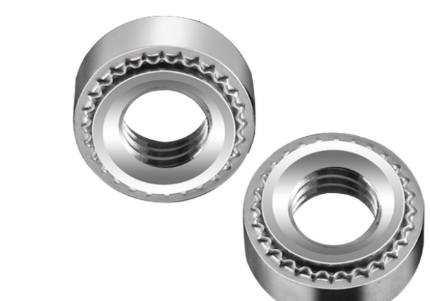 使用壓鉚螺母的7個(gè)注意