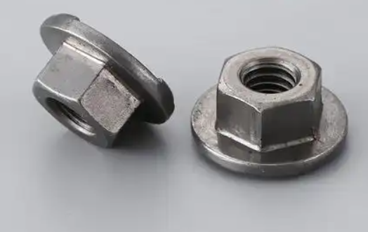 漲鉚螺母使用的時候應該注意什么