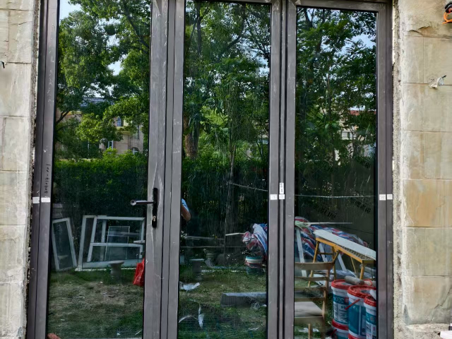 崇明窄邊系統(tǒng)門窗特點(diǎn) 奧鉑金頓供應(yīng)