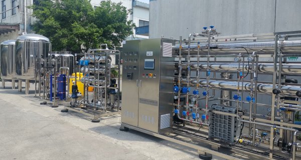 3t/h原料藥用純化水設(shè)備