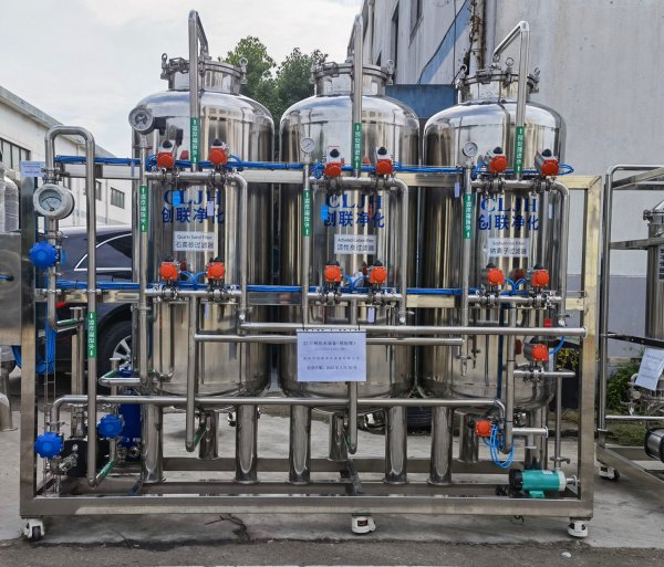 2t/h純化水設備及300L/h注射水設備