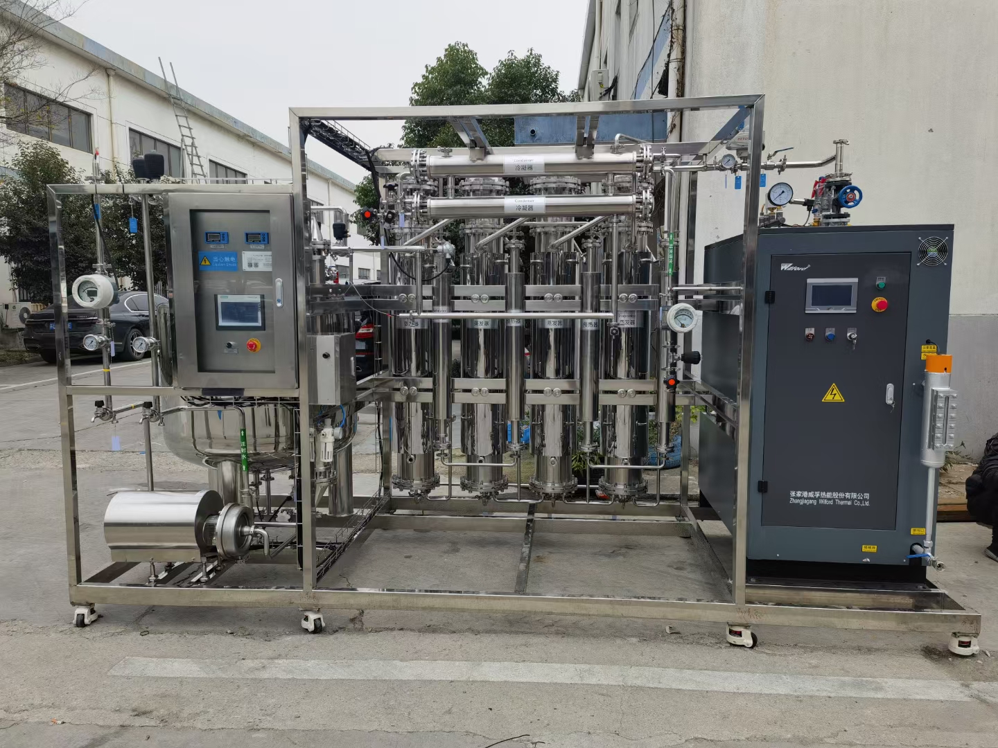 2t/h一體機純化水設備和300L/h注射水設備