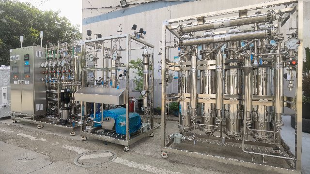 連云港100L/h蒸餾水設(shè)備公司