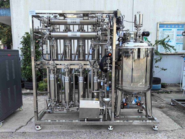 醫療器械0.5t/h純化水設備+ 100注射水設備