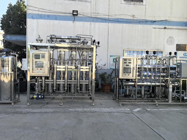 三類醫療器械2T/H純化水設備+500L注射水設備