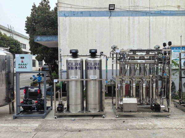 三類植入類醫療器械行業2T/h純化水設備+300L/h注射水設備