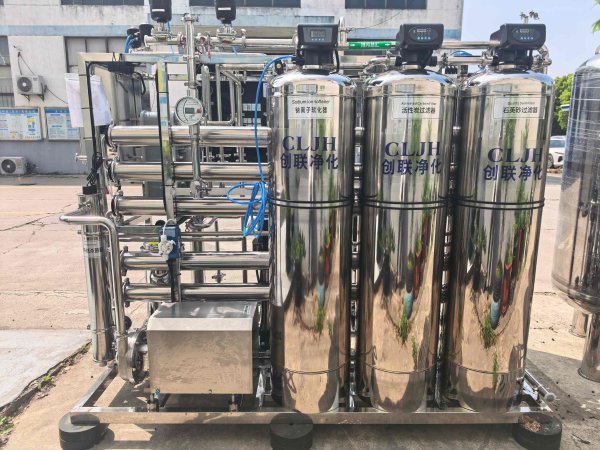 生物醫藥三類醫療-1T/h純化水設備