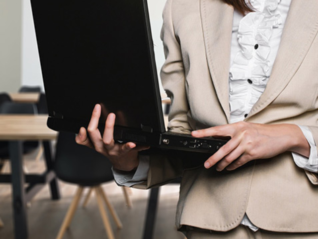 上海唯品會客服公司