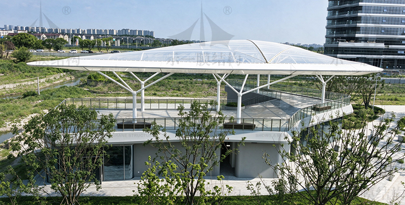 华东机场航站楼气枕式市场报价,气枕式