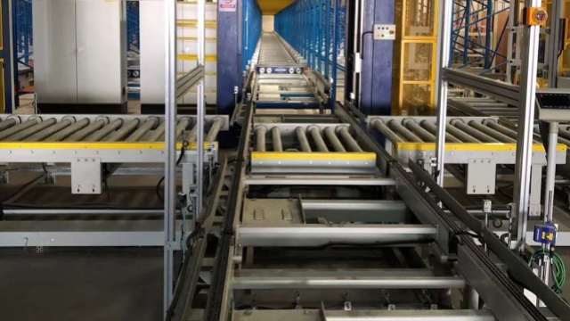 江蘇穿梭式貨架用戶體驗 服務(wù)為先 牛眼智能物流設(shè)備供應(yīng)