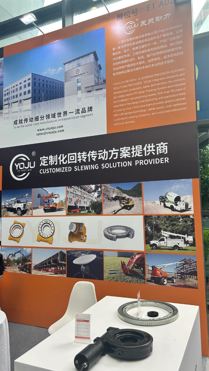 First day at Changsha Engineering Machinery Exhibition First day at Changsha Engineering Machinery Exhibition