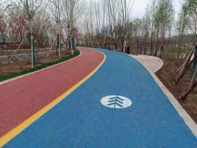 深圳正规水性彩色路面标准,水性彩色路面