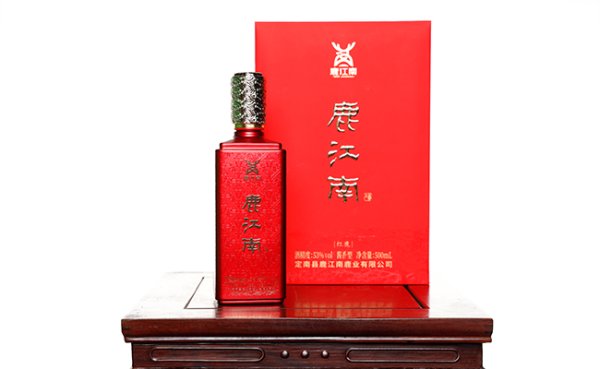 紅鹿白酒 醬香型
