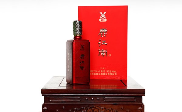 紅鹿白酒 醬香型