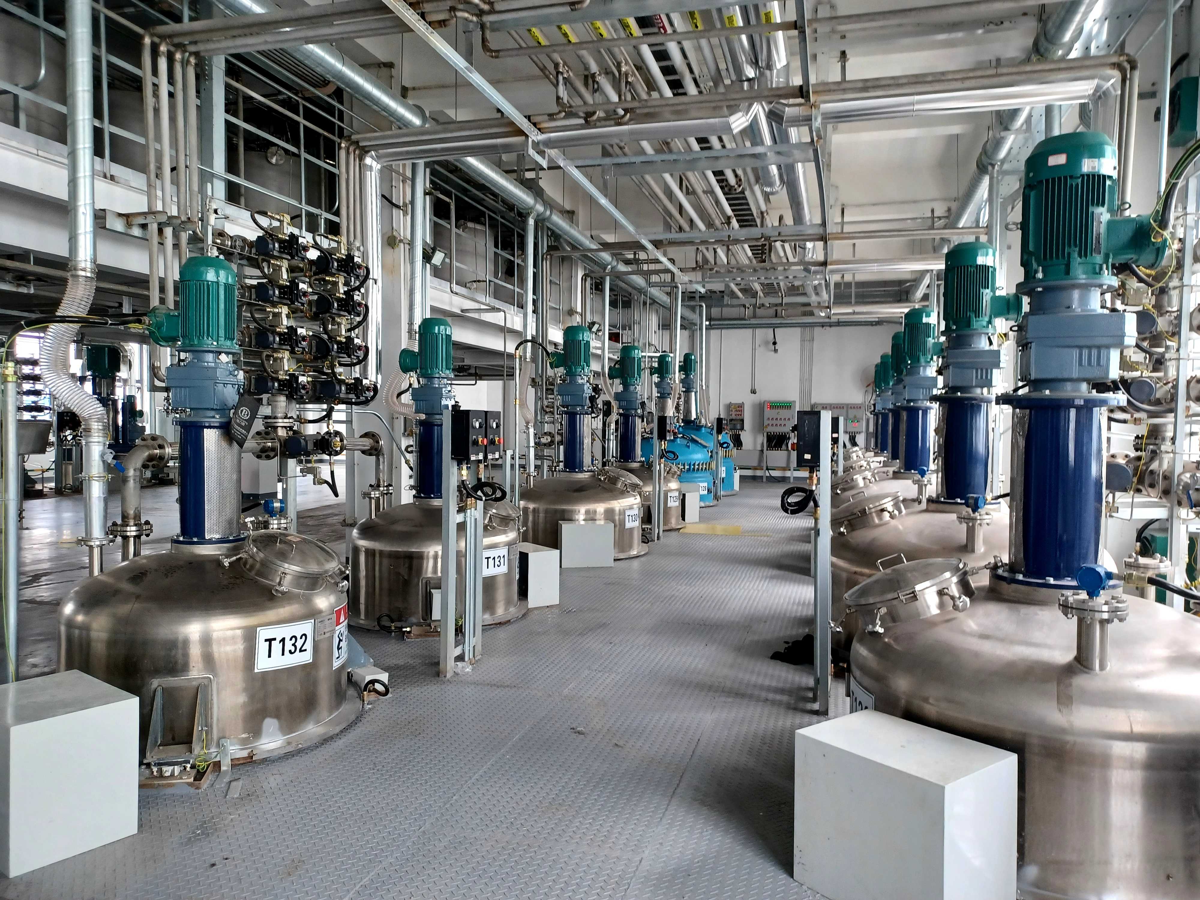 PPG、多樂士、三棵樹看好！服務(wù)4000+位客戶！