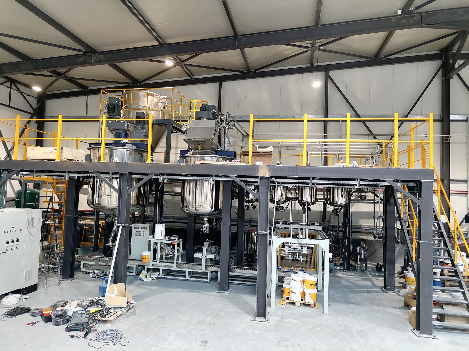 法孚萊公司斬獲國際市場(chǎng)大單：科索沃客戶簽約兩條涂料生產(chǎn)線