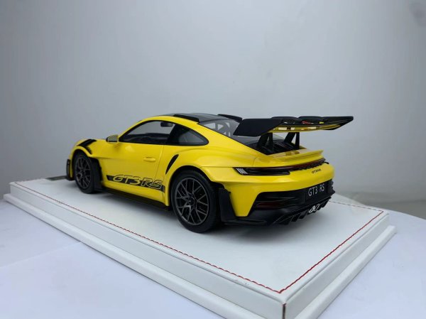 保時捷911(992)G T 3 RS（黃色）