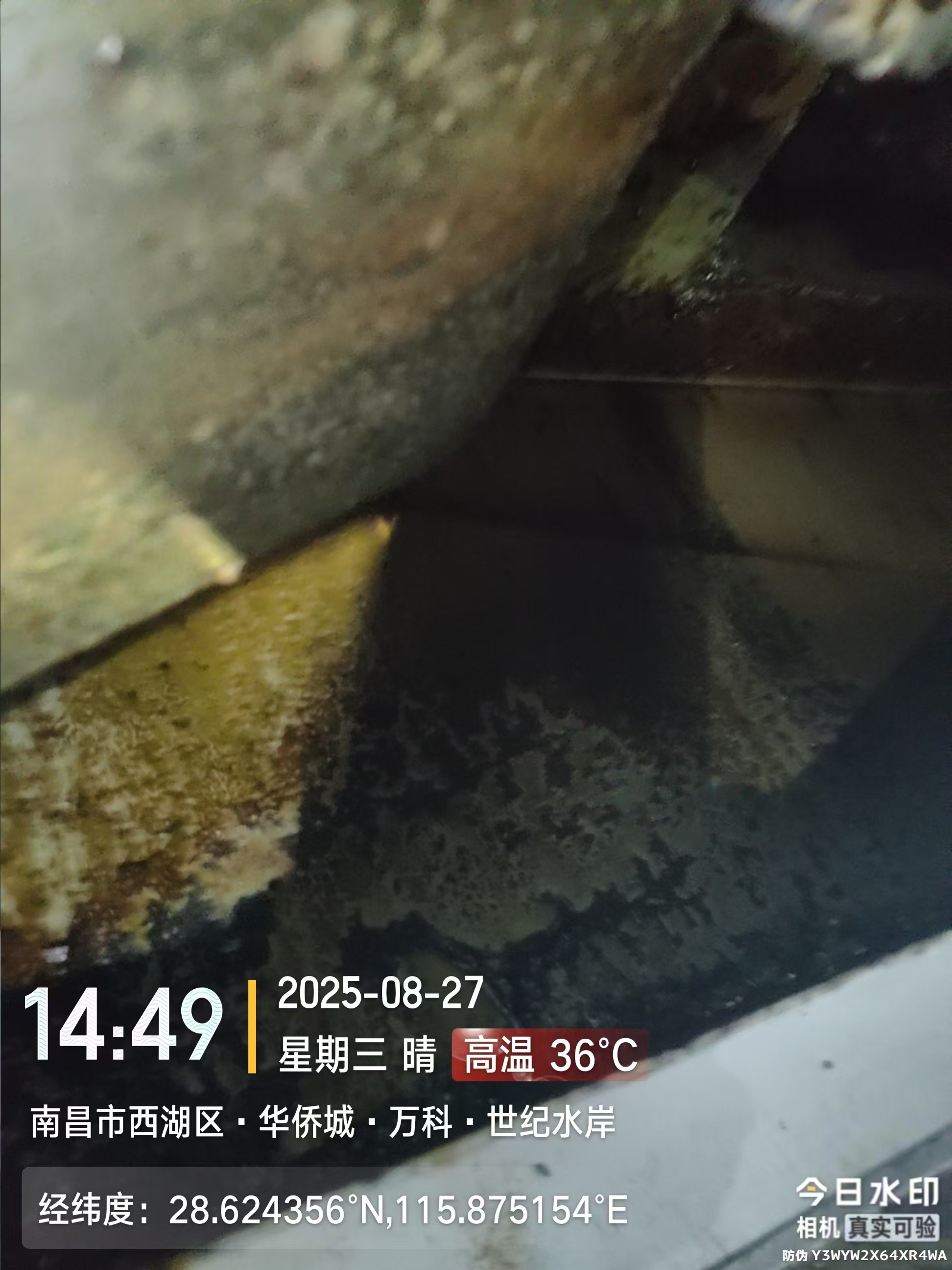 油烟管道藏“火种”，安全经营无小事｜南昌餐饮后厨专业清洗合规