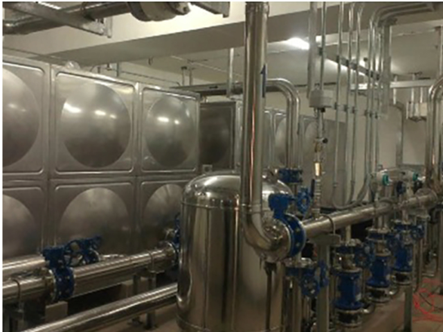 節(jié)能型恒壓供水設(shè)備廠家 四川共創(chuàng)源塔環(huán)保設(shè)備供應(yīng)