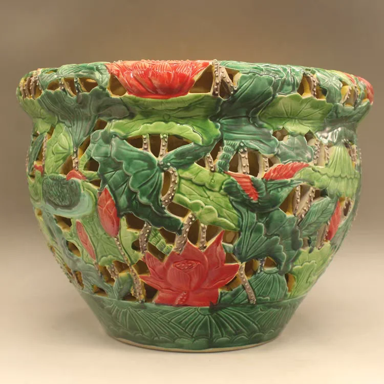 Qianlong Mark Hollow Lotus Fish Sancai Pot | Jingdezhen Xingyun